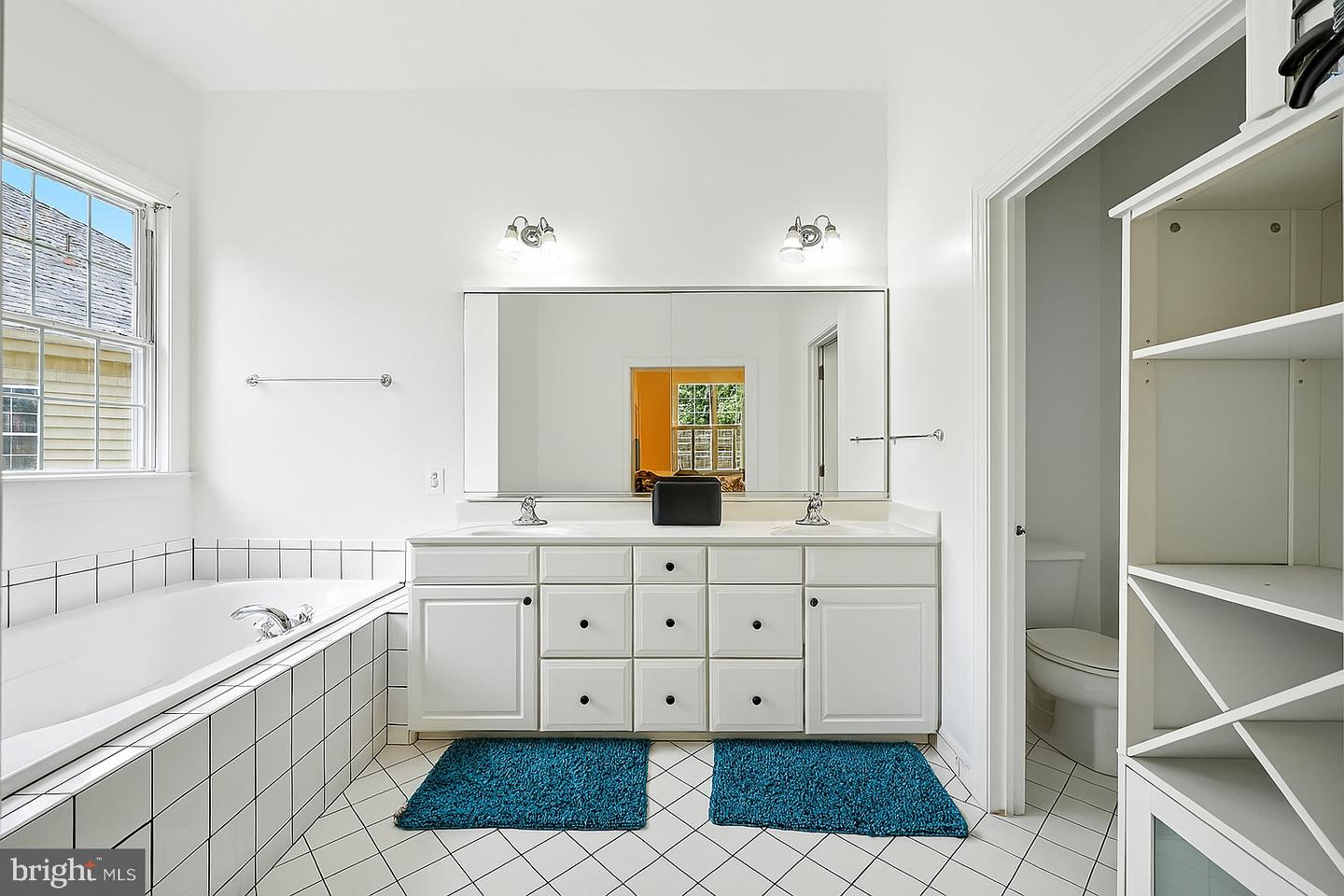 15509 HAGEN WAY, HAYMARKET, Virginia 20169, 2 Bedrooms Bedrooms, ,3 BathroomsBathrooms,Residential,For sale,15509 HAGEN WAY,VAPW2099338 MLS # VAPW2099338