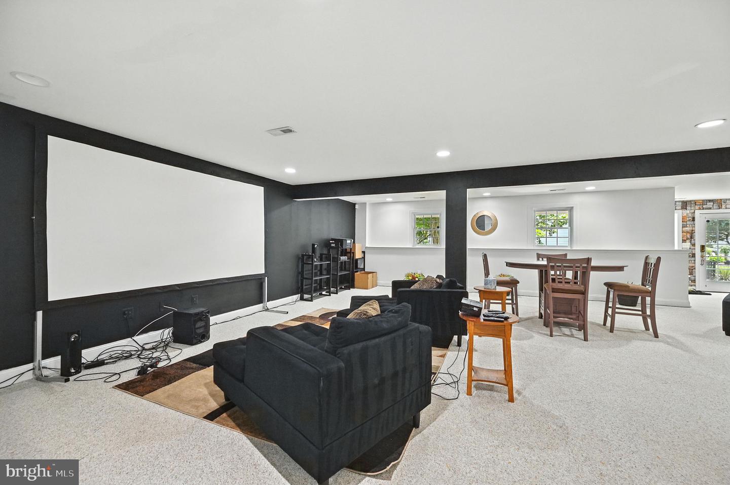 15509 HAGEN WAY, HAYMARKET, Virginia 20169, 2 Bedrooms Bedrooms, ,3 BathroomsBathrooms,Residential,For sale,15509 HAGEN WAY,VAPW2099338 MLS # VAPW2099338
