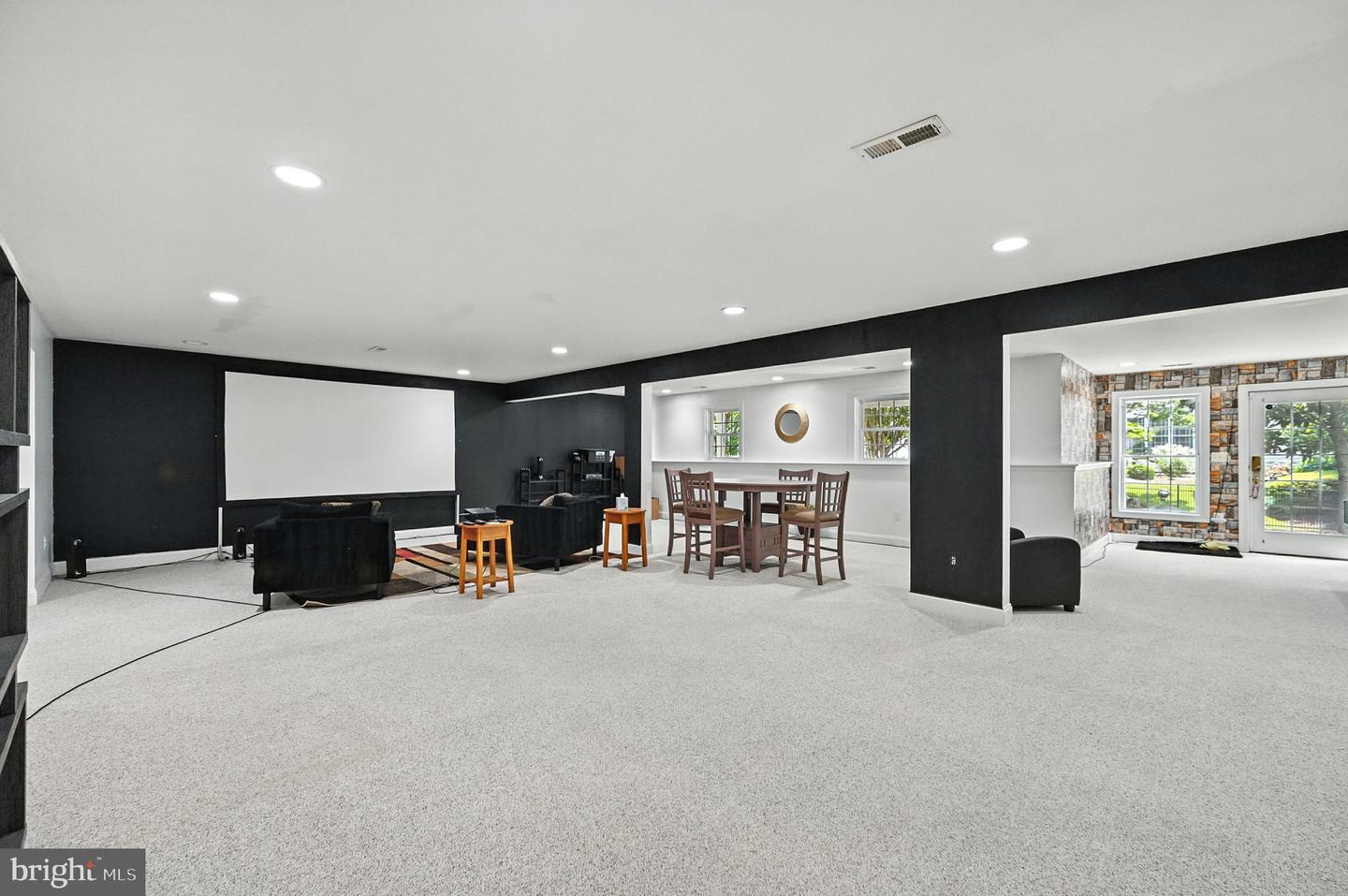 15509 HAGEN WAY, HAYMARKET, Virginia 20169, 2 Bedrooms Bedrooms, ,3 BathroomsBathrooms,Residential,For sale,15509 HAGEN WAY,VAPW2099338 MLS # VAPW2099338