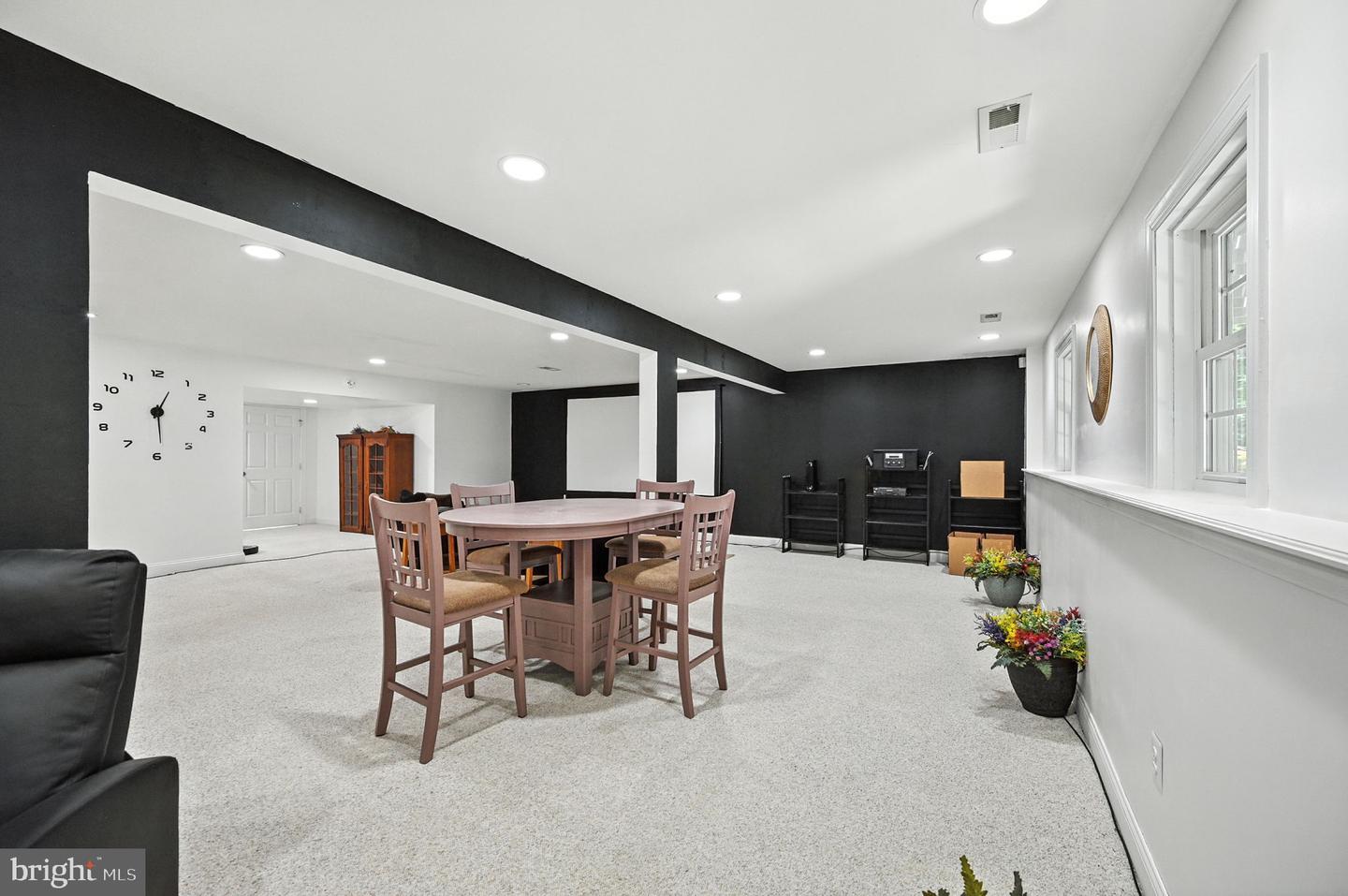 15509 HAGEN WAY, HAYMARKET, Virginia 20169, 2 Bedrooms Bedrooms, ,3 BathroomsBathrooms,Residential,For sale,15509 HAGEN WAY,VAPW2099338 MLS # VAPW2099338