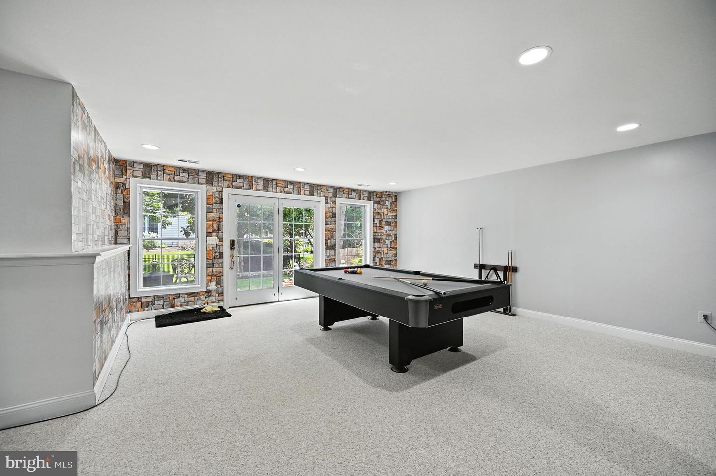 15509 HAGEN WAY, HAYMARKET, Virginia 20169, 2 Bedrooms Bedrooms, ,3 BathroomsBathrooms,Residential,For sale,15509 HAGEN WAY,VAPW2099338 MLS # VAPW2099338
