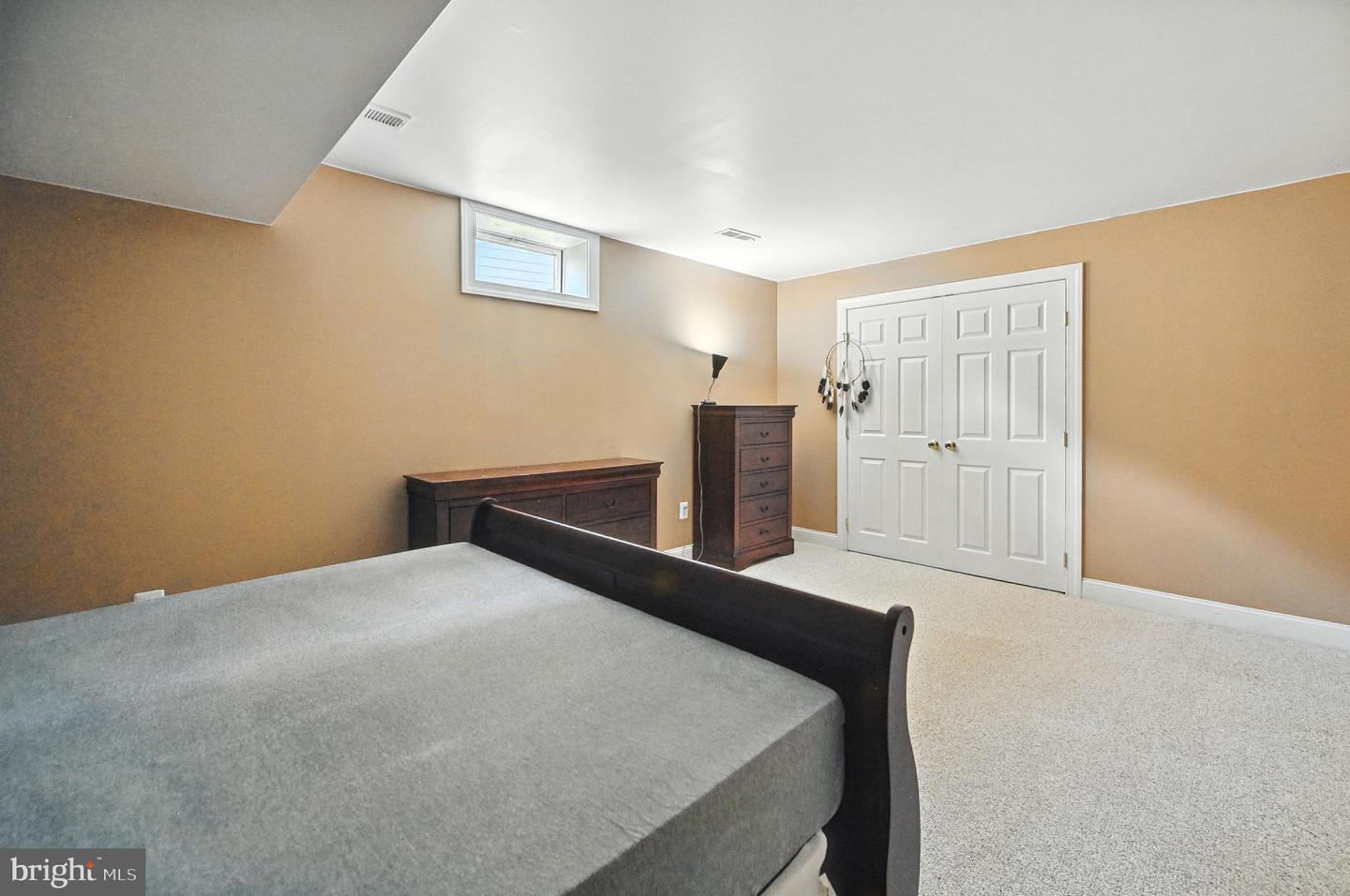 15509 HAGEN WAY, HAYMARKET, Virginia 20169, 2 Bedrooms Bedrooms, ,3 BathroomsBathrooms,Residential,For sale,15509 HAGEN WAY,VAPW2099338 MLS # VAPW2099338