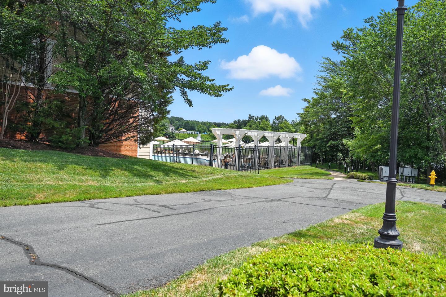 15509 HAGEN WAY, HAYMARKET, Virginia 20169, 2 Bedrooms Bedrooms, ,3 BathroomsBathrooms,Residential,For sale,15509 HAGEN WAY,VAPW2099338 MLS # VAPW2099338