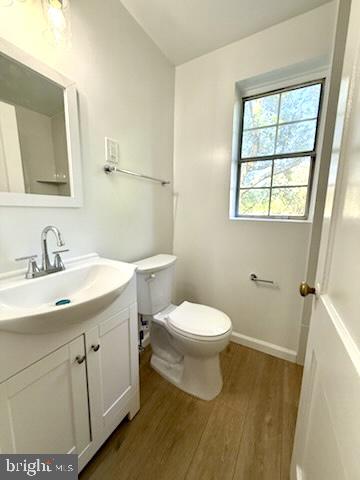 6617 E WAKEFIELD DR #A1, ALEXANDRIA, Virginia 22307, 2 Bedrooms Bedrooms, ,1 BathroomBathrooms,Residential,For sale,6617 E WAKEFIELD DR #A1,VAFX2255788 MLS # VAFX2255788