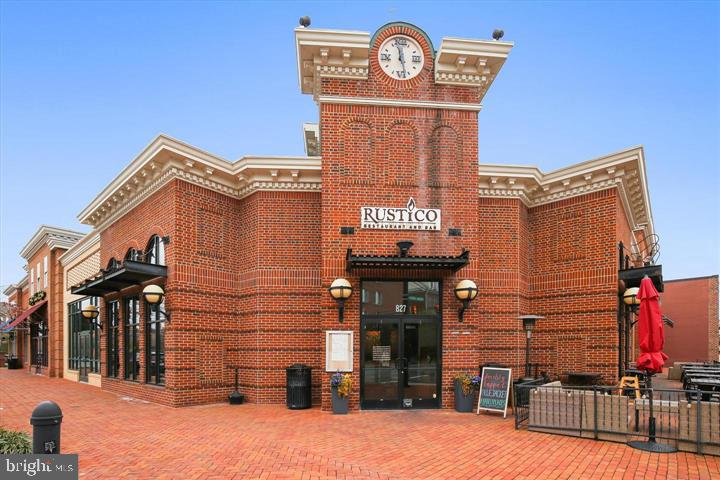 6617 E WAKEFIELD DR #A1, ALEXANDRIA, Virginia 22307, 2 Bedrooms Bedrooms, ,1 BathroomBathrooms,Residential,For sale,6617 E WAKEFIELD DR #A1,VAFX2255788 MLS # VAFX2255788