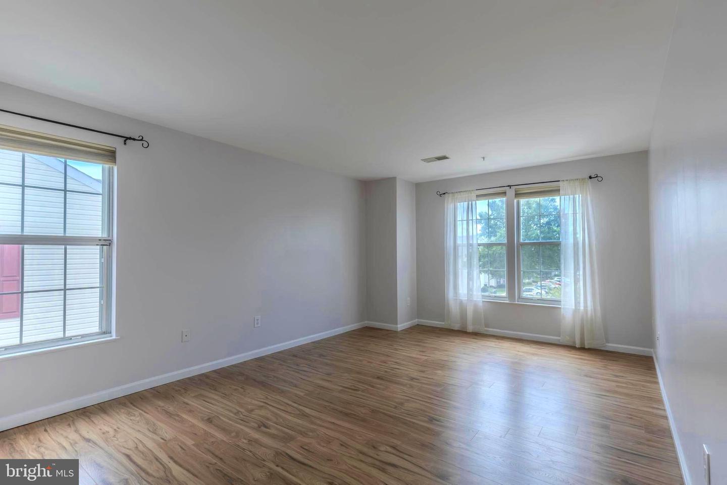 7522 SNOWPEA CT #24, ALEXANDRIA, Virginia 22306, 2 Bedrooms Bedrooms, 5 Rooms Rooms,2 BathroomsBathrooms,Residential,For sale,7522 SNOWPEA CT #24,VAFX2255846 MLS # VAFX2255846