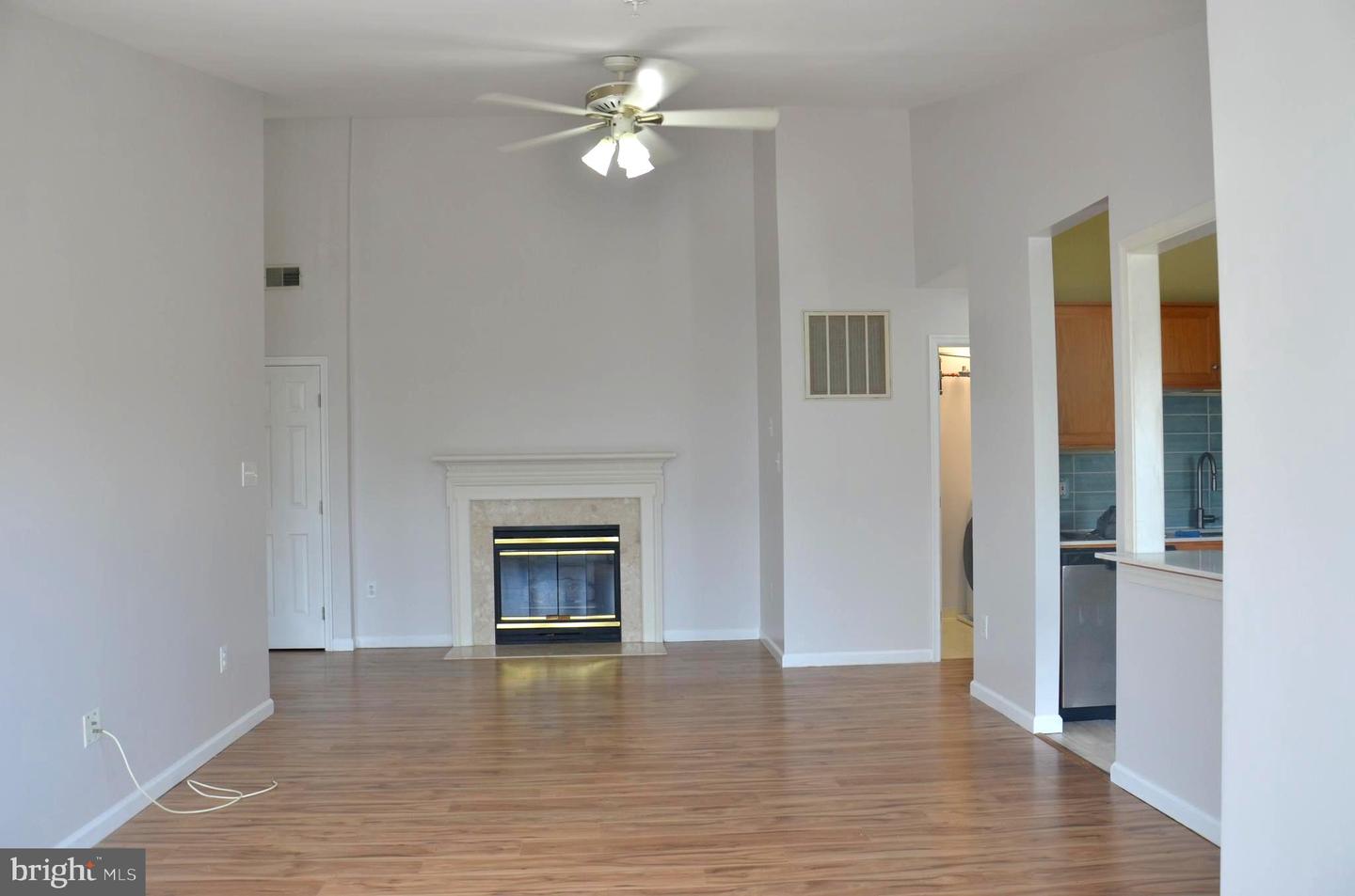 7522 SNOWPEA CT #24, ALEXANDRIA, Virginia 22306, 2 Bedrooms Bedrooms, 5 Rooms Rooms,2 BathroomsBathrooms,Residential,For sale,7522 SNOWPEA CT #24,VAFX2255846 MLS # VAFX2255846