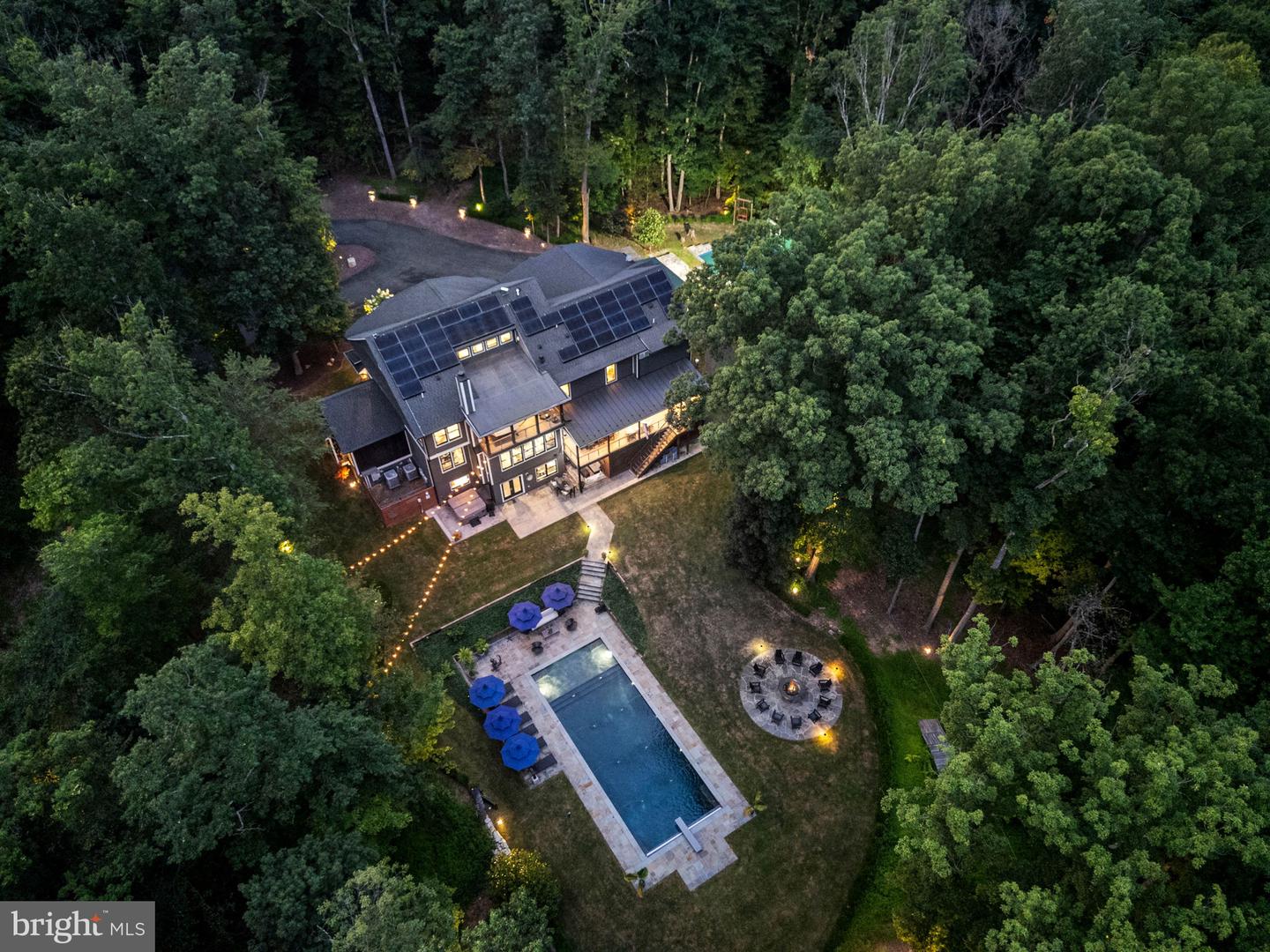 14026 FERN VALLEY LN, LEESBURG, Virginia 20176, 7 Bedrooms Bedrooms, ,6 BathroomsBathrooms,Residential,For sale,14026 FERN VALLEY LN,VALO2102322 MLS # VALO2102322