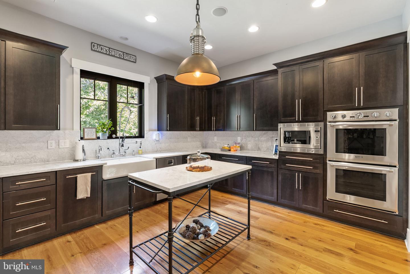 14026 FERN VALLEY LN, LEESBURG, Virginia 20176, 7 Bedrooms Bedrooms, ,6 BathroomsBathrooms,Residential,For sale,14026 FERN VALLEY LN,VALO2102322 MLS # VALO2102322