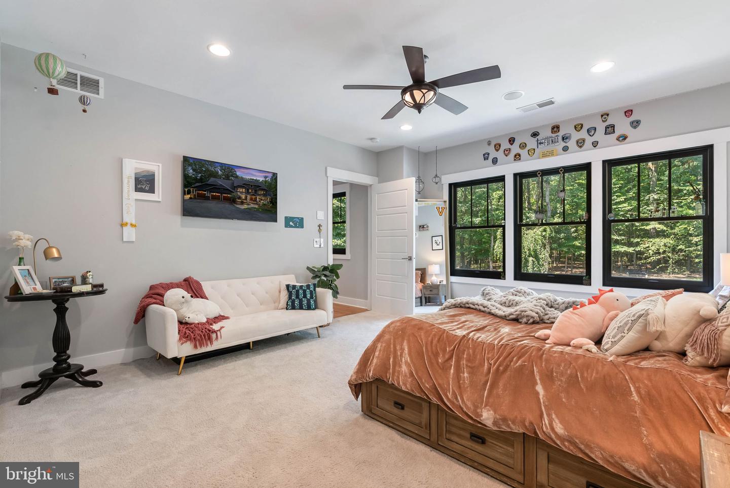 14026 FERN VALLEY LN, LEESBURG, Virginia 20176, 7 Bedrooms Bedrooms, ,6 BathroomsBathrooms,Residential,For sale,14026 FERN VALLEY LN,VALO2102322 MLS # VALO2102322