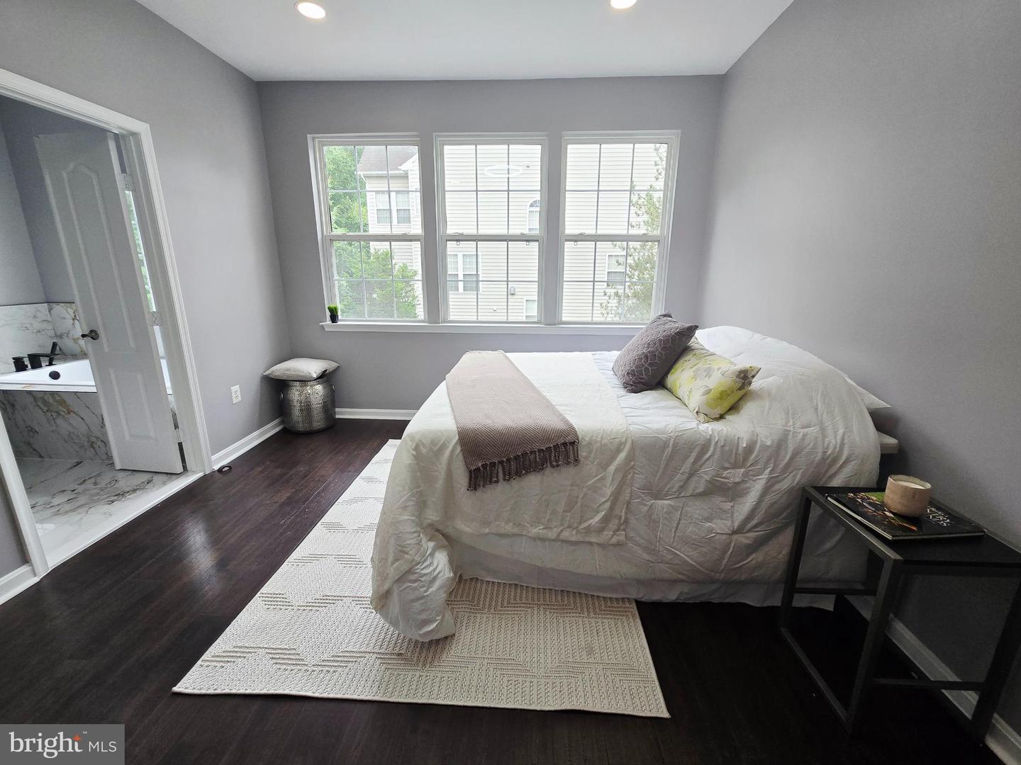 13873 AUSABLE CT, CENTREVILLE, Virginia 20121, 3 Bedrooms Bedrooms, ,2 BathroomsBathrooms,Residential,For sale,13873 AUSABLE CT,VAFX2255854 MLS # VAFX2255854
