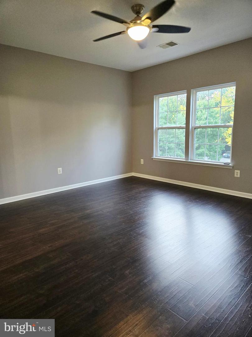 13873 AUSABLE CT, CENTREVILLE, Virginia 20121, 3 Bedrooms Bedrooms, ,2 BathroomsBathrooms,Residential,For sale,13873 AUSABLE CT,VAFX2255854 MLS # VAFX2255854