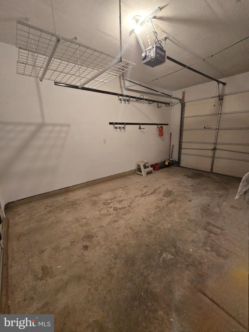 13873 AUSABLE CT, CENTREVILLE, Virginia 20121, 3 Bedrooms Bedrooms, ,2 BathroomsBathrooms,Residential,For sale,13873 AUSABLE CT,VAFX2255854 MLS # VAFX2255854