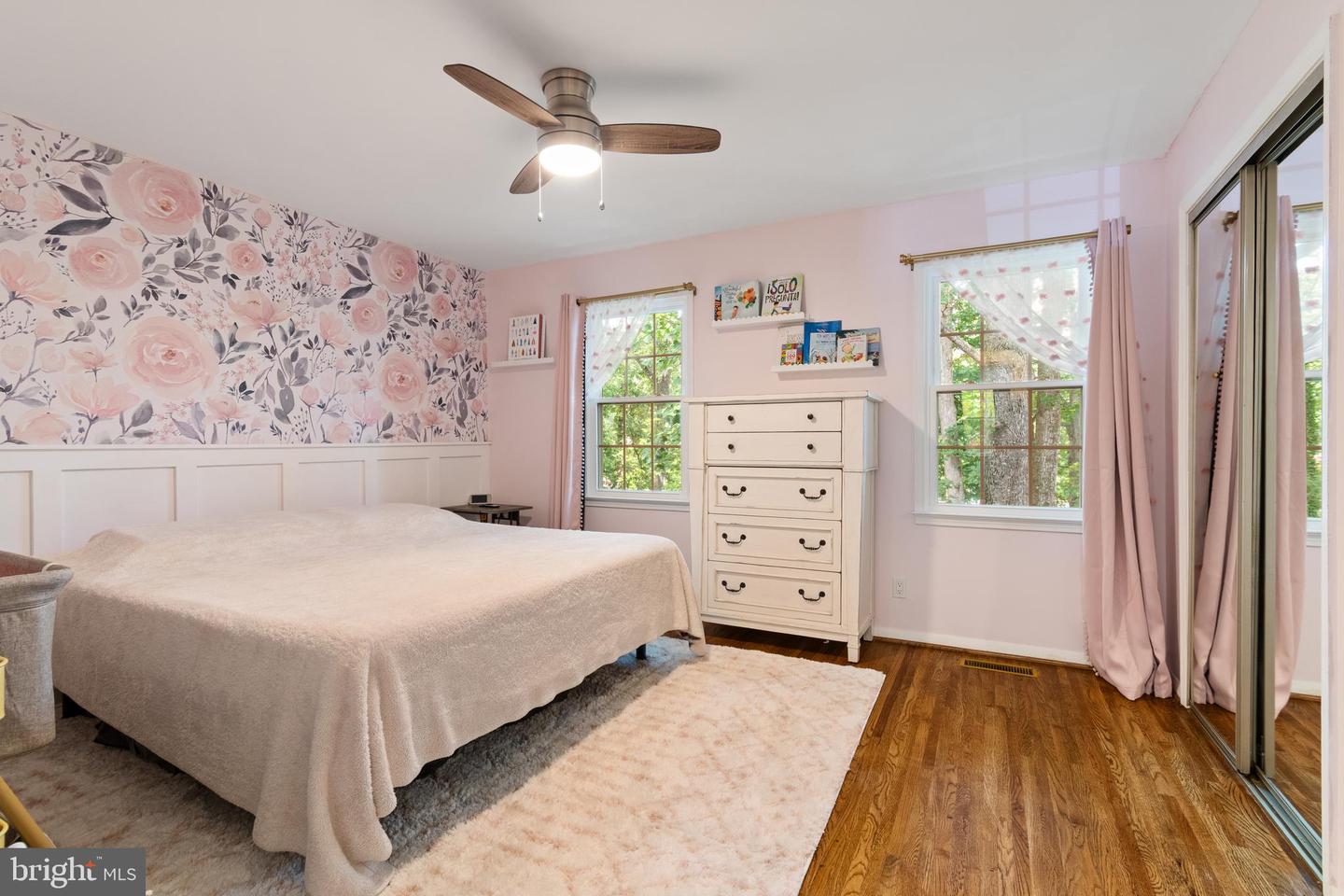 6627 BURLINGTON PL, SPRINGFIELD, Virginia 22152, 2 Bedrooms Bedrooms, ,2 BathroomsBathrooms,Residential,For sale,6627 BURLINGTON PL,VAFX2255866 MLS # VAFX2255866