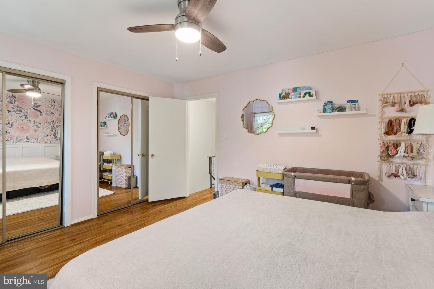 6627 BURLINGTON PL, SPRINGFIELD, Virginia 22152, 2 Bedrooms Bedrooms, ,2 BathroomsBathrooms,Residential,For sale,6627 BURLINGTON PL,VAFX2255866 MLS # VAFX2255866