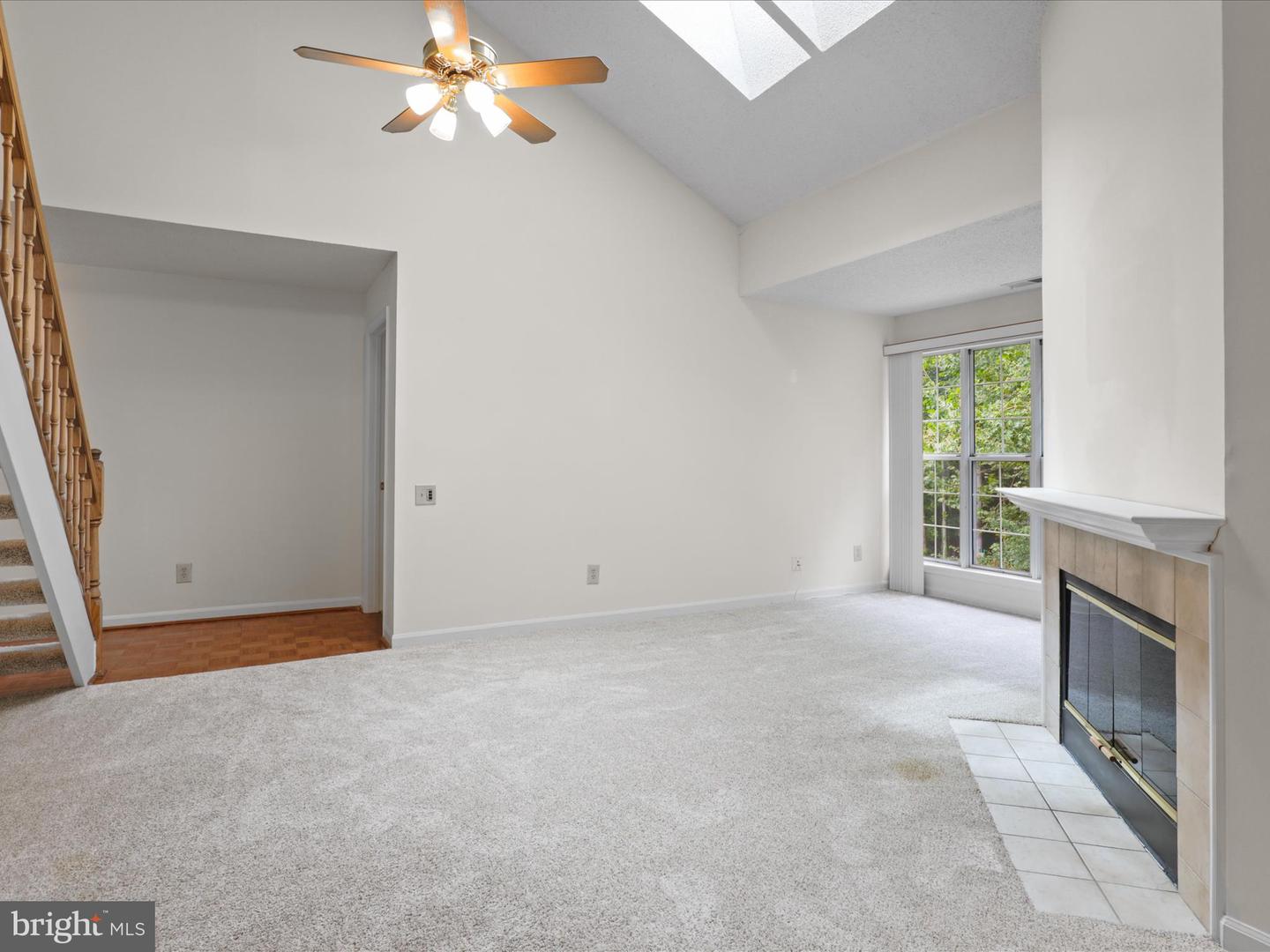 12010 GOLF RIDGE CT #302, FAIRFAX, Virginia 22033, 3 Bedrooms Bedrooms, ,2 BathroomsBathrooms,Residential,For sale,12010 GOLF RIDGE CT #302,VAFX2255900 MLS # VAFX2255900