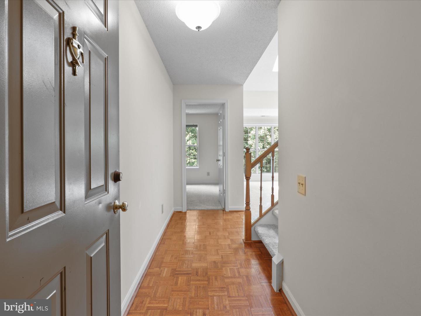 12010 GOLF RIDGE CT #302, FAIRFAX, Virginia 22033, 3 Bedrooms Bedrooms, ,2 BathroomsBathrooms,Residential,For sale,12010 GOLF RIDGE CT #302,VAFX2255900 MLS # VAFX2255900