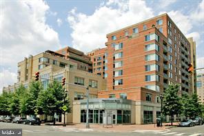 1020 HIGHLAND ST N #311, ARLINGTON, Virginia 22201, 1 Bedroom Bedrooms, ,1 BathroomBathrooms,Residential,For sale,1020 HIGHLAND ST N #311,VAAR2060892 MLS # VAAR2060892