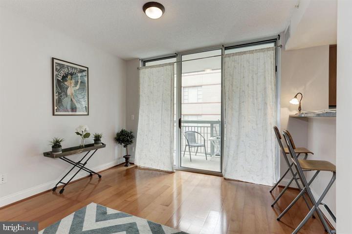 1020 HIGHLAND ST N #311, ARLINGTON, Virginia 22201, 1 Bedroom Bedrooms, ,1 BathroomBathrooms,Residential,For sale,1020 HIGHLAND ST N #311,VAAR2060892 MLS # VAAR2060892