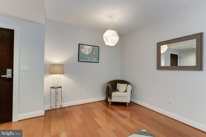 1020 HIGHLAND ST N #311, ARLINGTON, Virginia 22201, 1 Bedroom Bedrooms, ,1 BathroomBathrooms,Residential,For sale,1020 HIGHLAND ST N #311,VAAR2060892 MLS # VAAR2060892