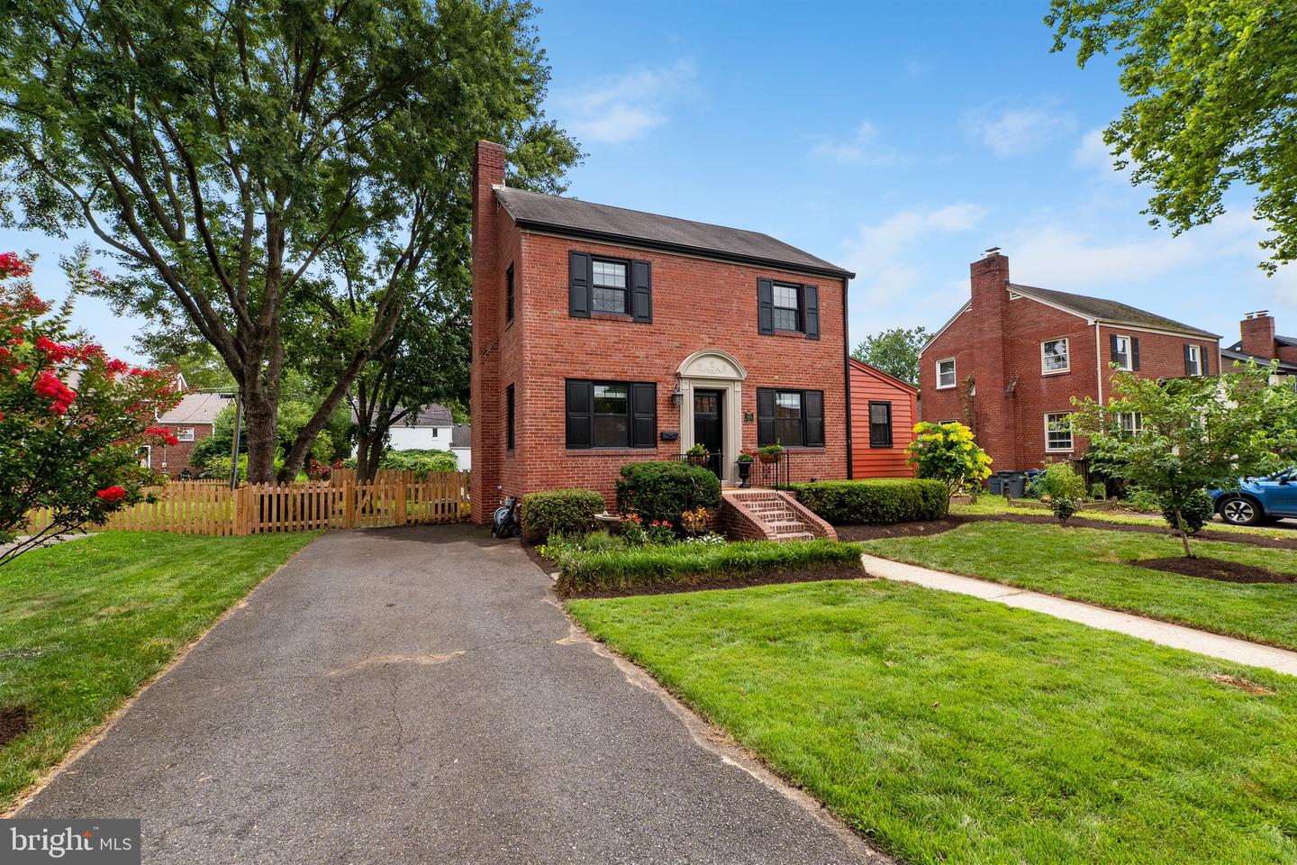 2835 MEADOW LN, FALLS CHURCH, Virginia 22042, 4 Bedrooms Bedrooms, ,2 BathroomsBathrooms,Residential,For sale,2835 MEADOW LN,VAFX2255968 MLS # VAFX2255968