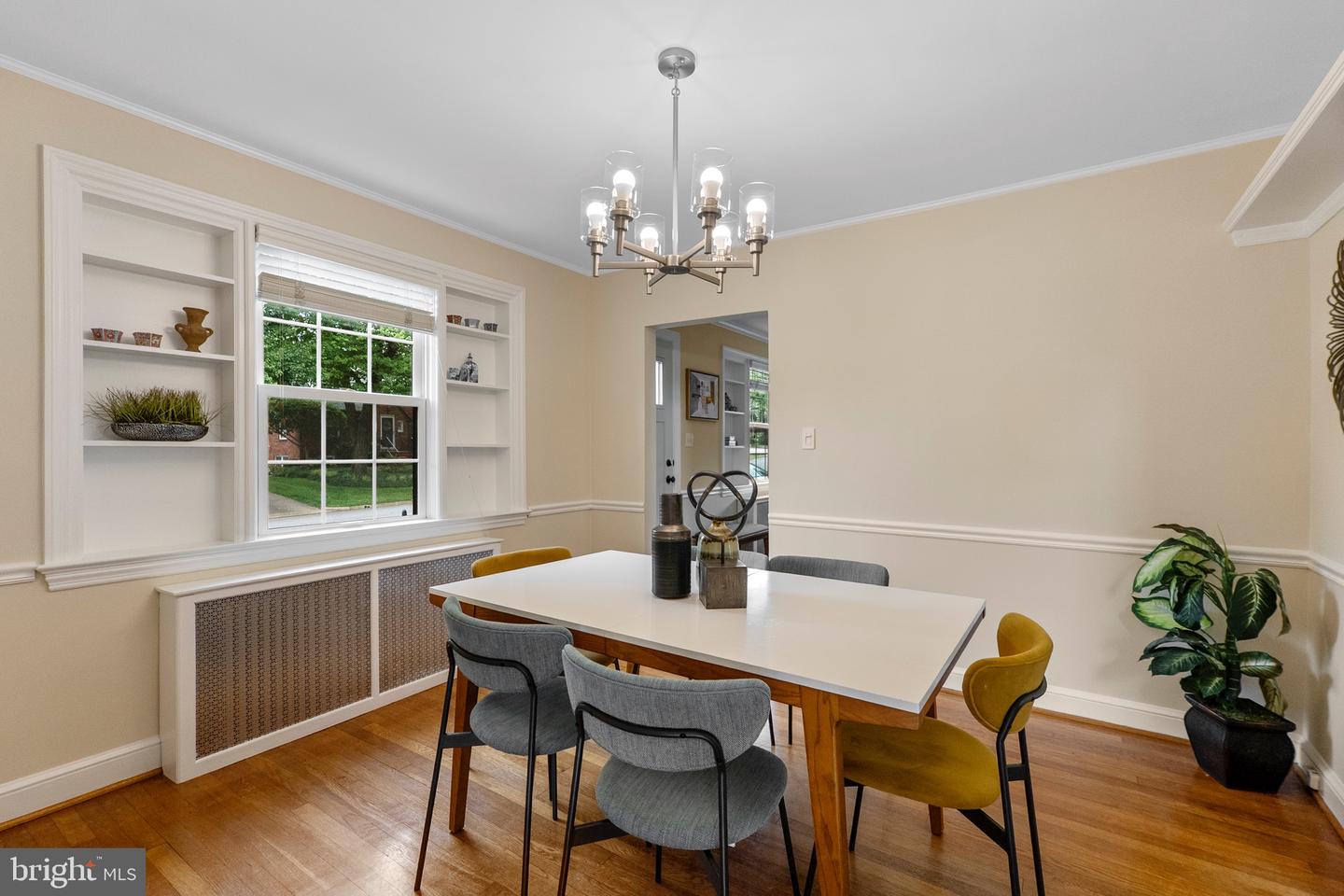 2835 MEADOW LN, FALLS CHURCH, Virginia 22042, 4 Bedrooms Bedrooms, ,2 BathroomsBathrooms,Residential,For sale,2835 MEADOW LN,VAFX2255968 MLS # VAFX2255968