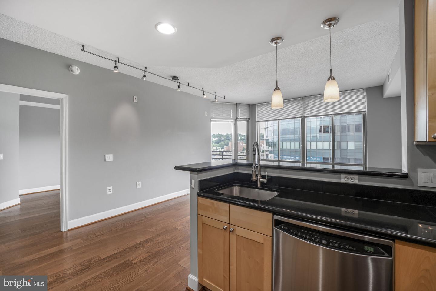 3600 S GLEBE RD #613W, ARLINGTON, Virginia 22202, 1 Bedroom Bedrooms, ,1 BathroomBathrooms,Residential,For sale,3600 S GLEBE RD #613W,VAAR2060922 MLS # VAAR2060922