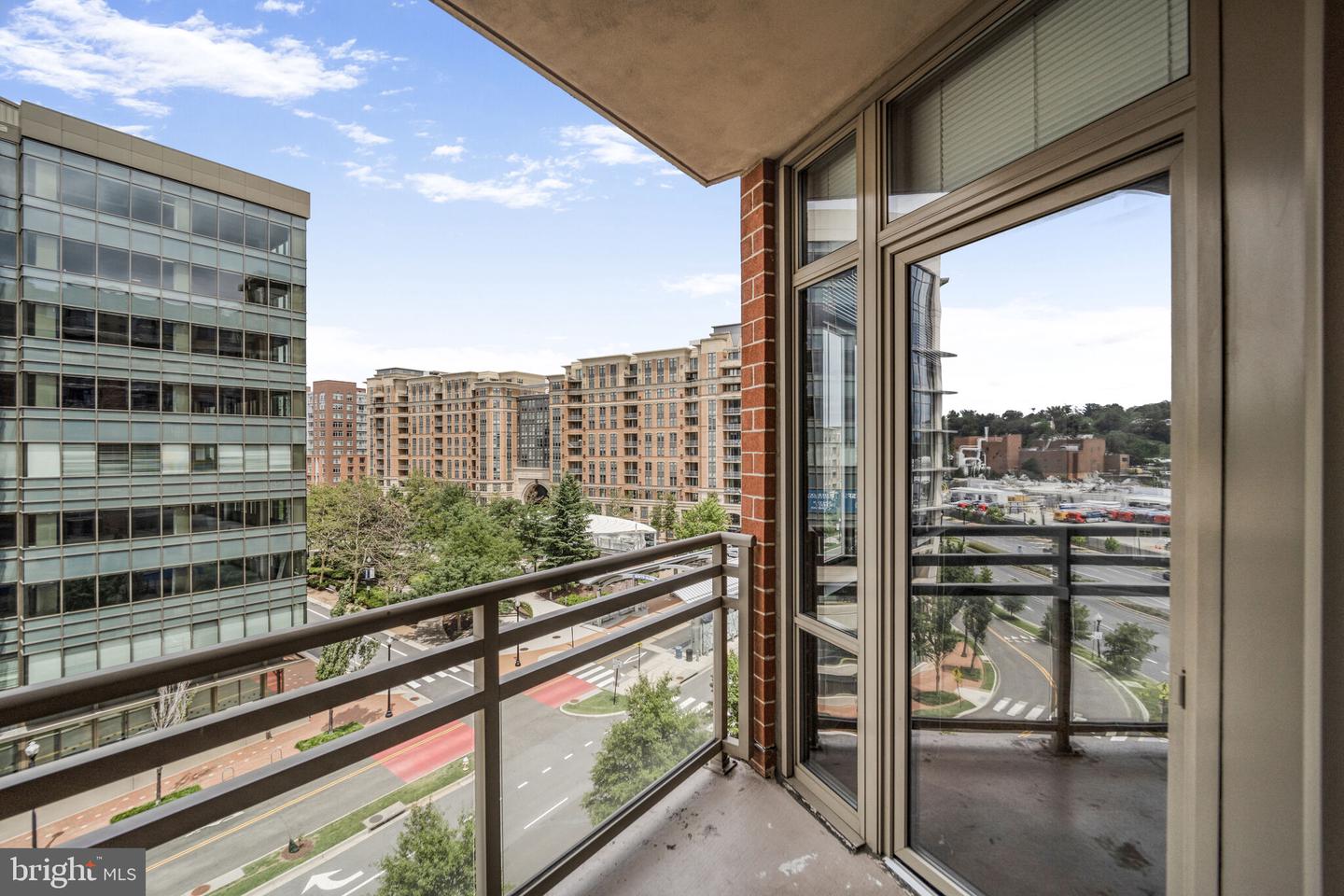 3600 S GLEBE RD #613W, ARLINGTON, Virginia 22202, 1 Bedroom Bedrooms, ,1 BathroomBathrooms,Residential,For sale,3600 S GLEBE RD #613W,VAAR2060922 MLS # VAAR2060922