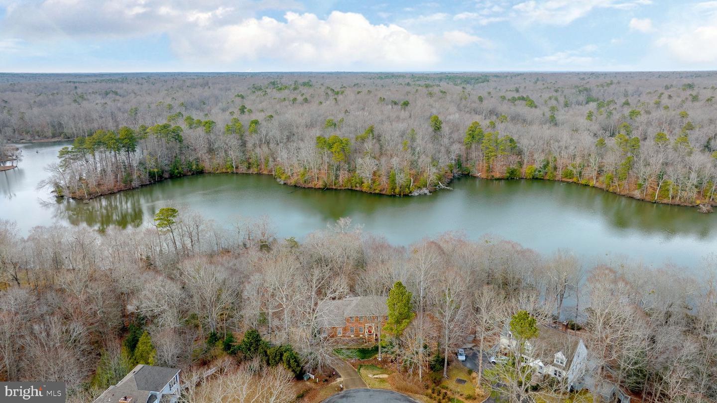 104 TUDOR, WILLIAMSBURG, Virginia 23185, 4 Bedrooms Bedrooms, 10 Rooms Rooms,3 BathroomsBathrooms,Residential,For sale,104 TUDOR,VAYV2000096 MLS # VAYV2000096