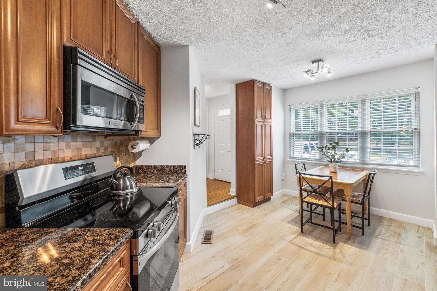 9067 GILTINAN CT, SPRINGFIELD, Virginia 22153, 3 Bedrooms Bedrooms, ,3 BathroomsBathrooms,Residential,For sale,9067 GILTINAN CT,VAFX2256006 MLS # VAFX2256006