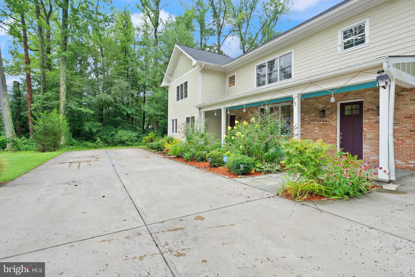 5104 BIRCH LN, ANNANDALE, Virginia 22003, 5 Bedrooms Bedrooms, ,4 BathroomsBathrooms,Residential,For sale,5104 BIRCH LN,VAFX2256010 MLS # VAFX2256010