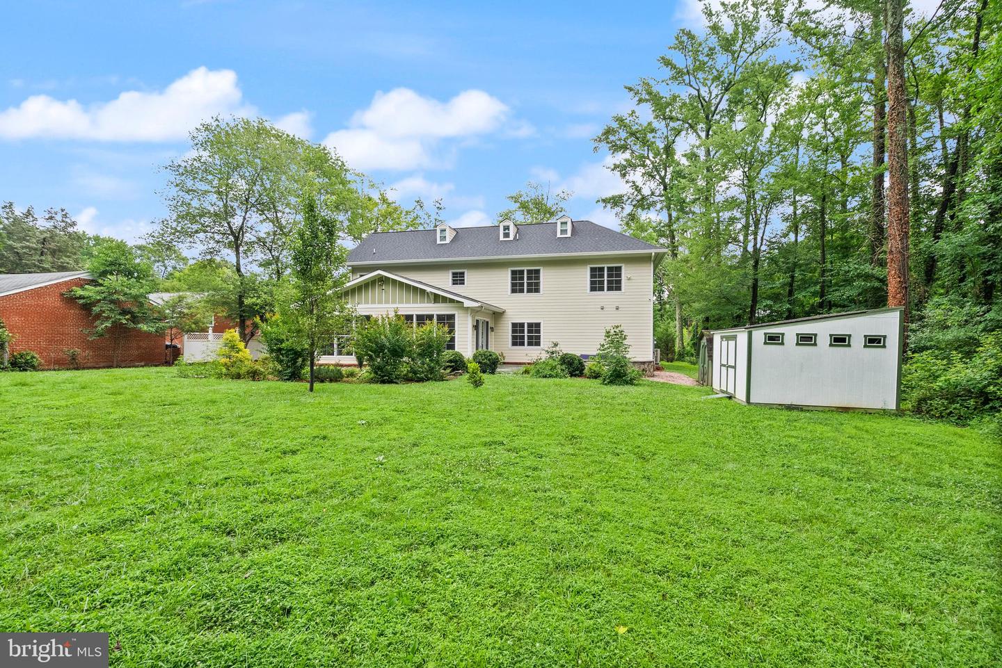 5104 BIRCH LN, ANNANDALE, Virginia 22003, 5 Bedrooms Bedrooms, ,4 BathroomsBathrooms,Residential,For sale,5104 BIRCH LN,VAFX2256010 MLS # VAFX2256010