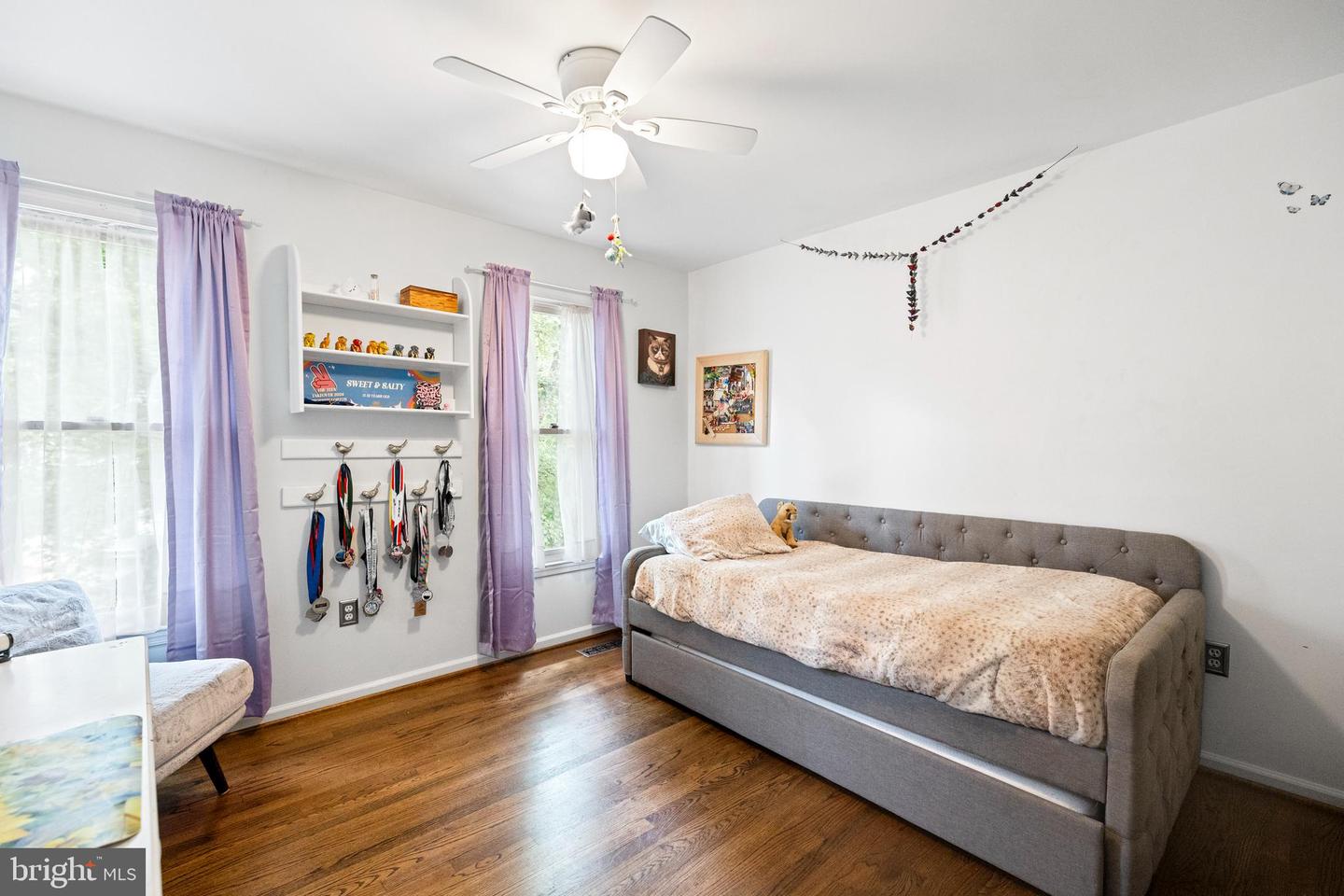 8153 SHIPS CURVE LN, SPRINGFIELD, Virginia 22153, 5 Bedrooms Bedrooms, 15 Rooms Rooms,3 BathroomsBathrooms,Residential,For sale,8153 SHIPS CURVE LN,VAFX2256034 MLS # VAFX2256034