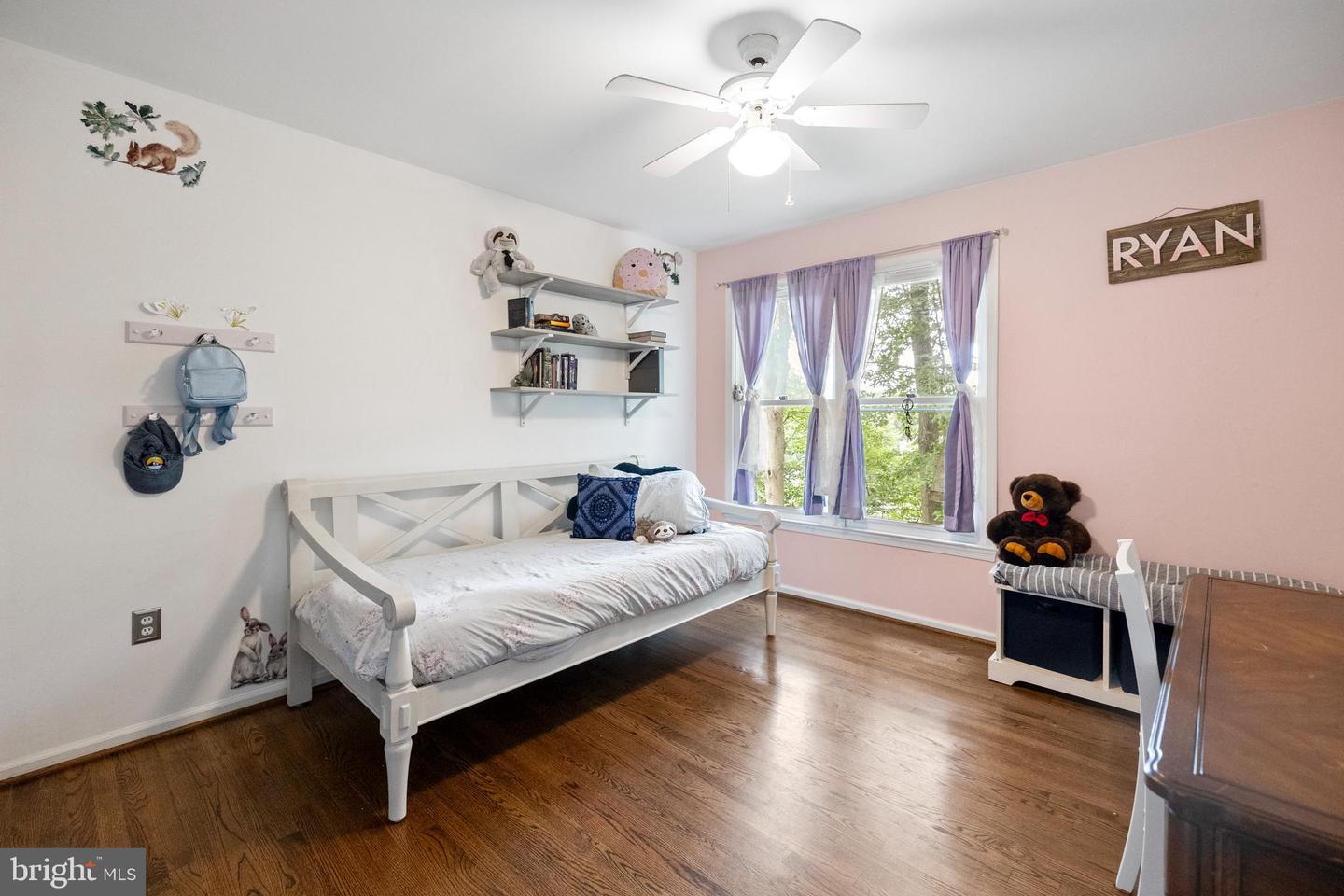 8153 SHIPS CURVE LN, SPRINGFIELD, Virginia 22153, 5 Bedrooms Bedrooms, 15 Rooms Rooms,3 BathroomsBathrooms,Residential,For sale,8153 SHIPS CURVE LN,VAFX2256034 MLS # VAFX2256034