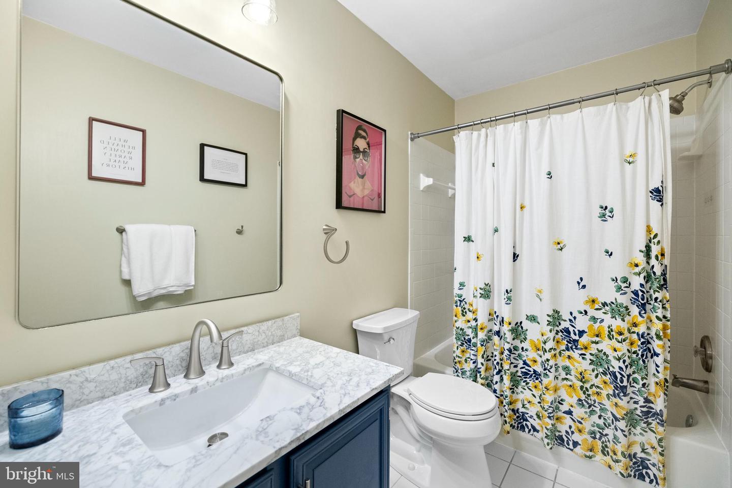 8153 SHIPS CURVE LN, SPRINGFIELD, Virginia 22153, 5 Bedrooms Bedrooms, 15 Rooms Rooms,3 BathroomsBathrooms,Residential,For sale,8153 SHIPS CURVE LN,VAFX2256034 MLS # VAFX2256034
