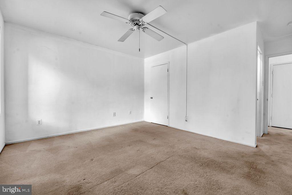 509 FLORIDA AVE #103, HERNDON, Virginia 20170, 2 Bedrooms Bedrooms, ,1 BathroomBathrooms,Residential,For sale,509 FLORIDA AVE #103,VAFX2256176 MLS # VAFX2256176