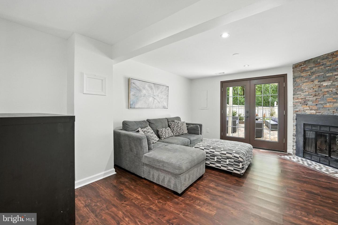 1653 FIELDTHORN DR, RESTON, Virginia 20194, 2 Bedrooms Bedrooms, ,2 BathroomsBathrooms,Residential,For sale,1653 FIELDTHORN DR,VAFX2255904 MLS # VAFX2255904
