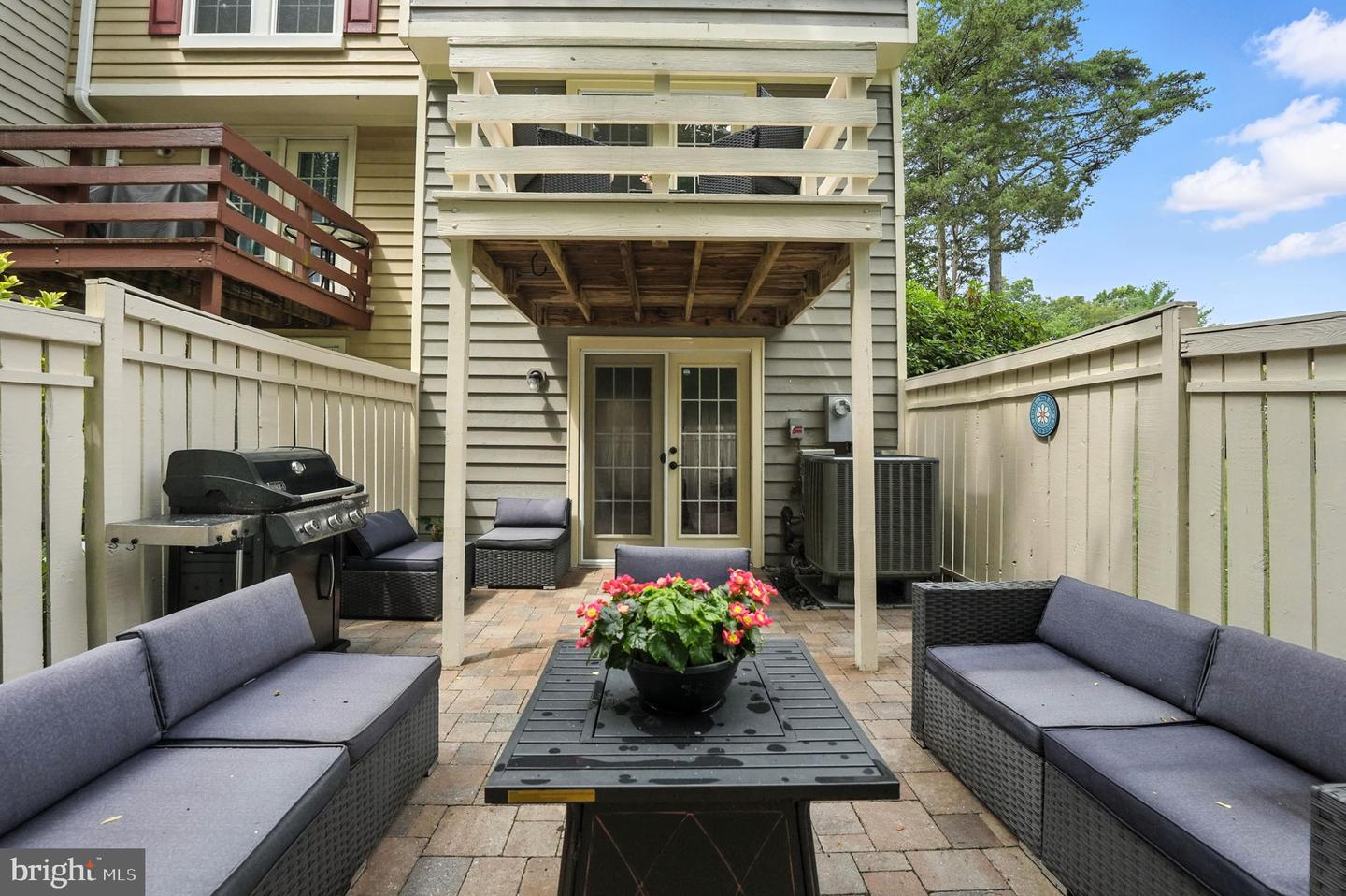 1653 FIELDTHORN DR, RESTON, Virginia 20194, 2 Bedrooms Bedrooms, ,2 BathroomsBathrooms,Residential,For sale,1653 FIELDTHORN DR,VAFX2255904 MLS # VAFX2255904