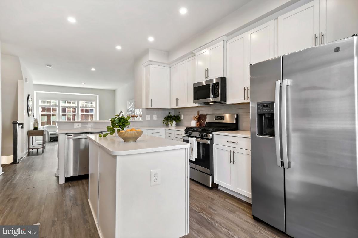 2612 VELOCITY RD, HERNDON, Virginia 20171, 4 Bedrooms Bedrooms, ,4 BathroomsBathrooms,Residential,For sale,2612 VELOCITY RD,VAFX2255928 MLS # VAFX2255928