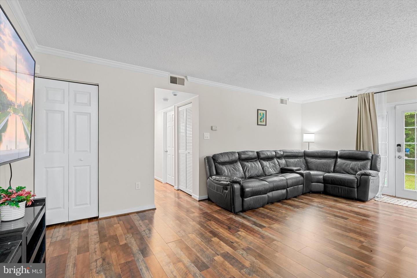 15500 HORSESHOE LN #500, WOODBRIDGE, Virginia 22191, 2 Bedrooms Bedrooms, ,1 BathroomBathrooms,Residential,For sale,15500 HORSESHOE LN #500,VAPW2099386 MLS # VAPW2099386