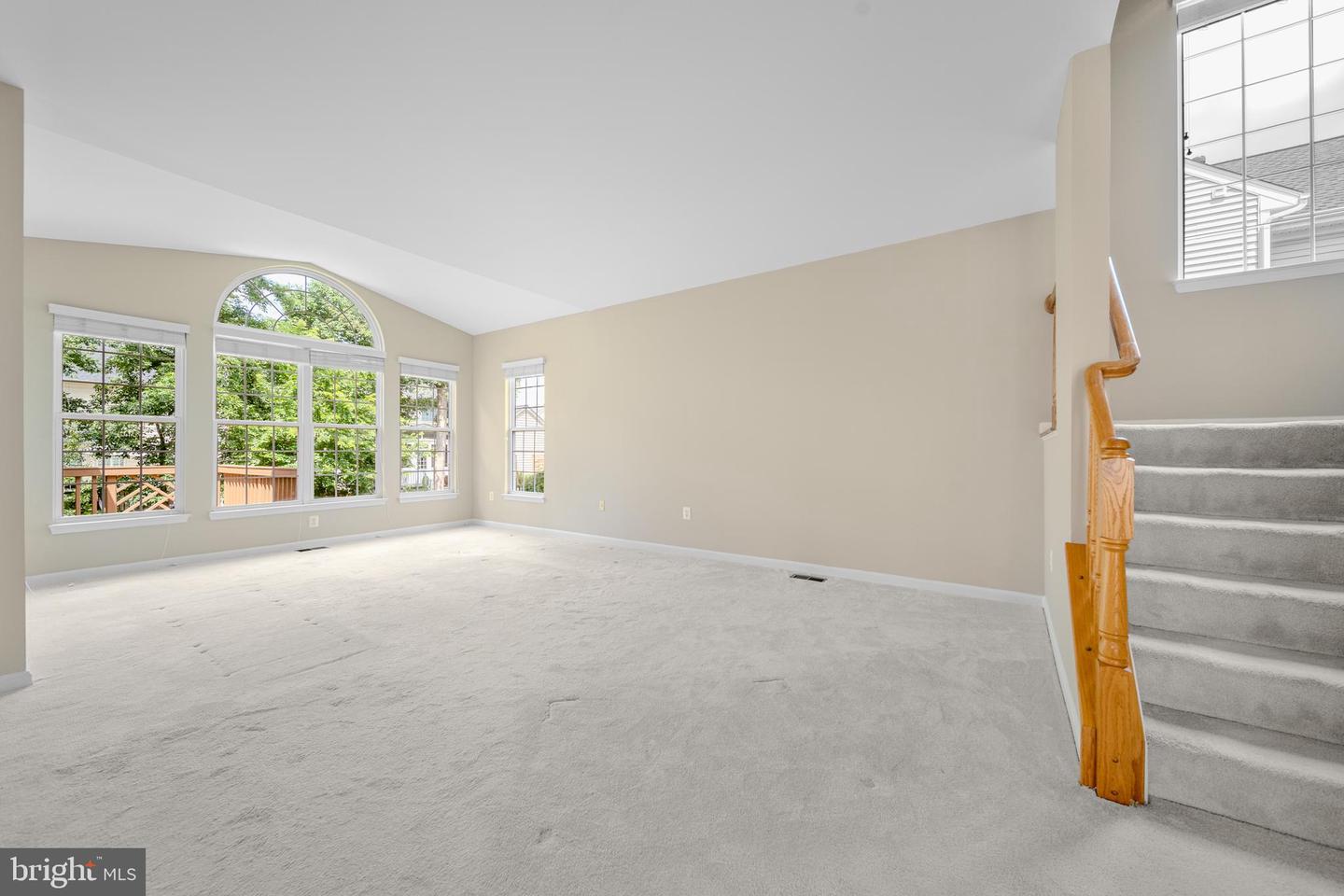 43444 QUENTIN ST, CHANTILLY, Virginia 20152, 4 Bedrooms Bedrooms, ,2 BathroomsBathrooms,Residential,For sale,43444 QUENTIN ST,VALO2102384 MLS # VALO2102384