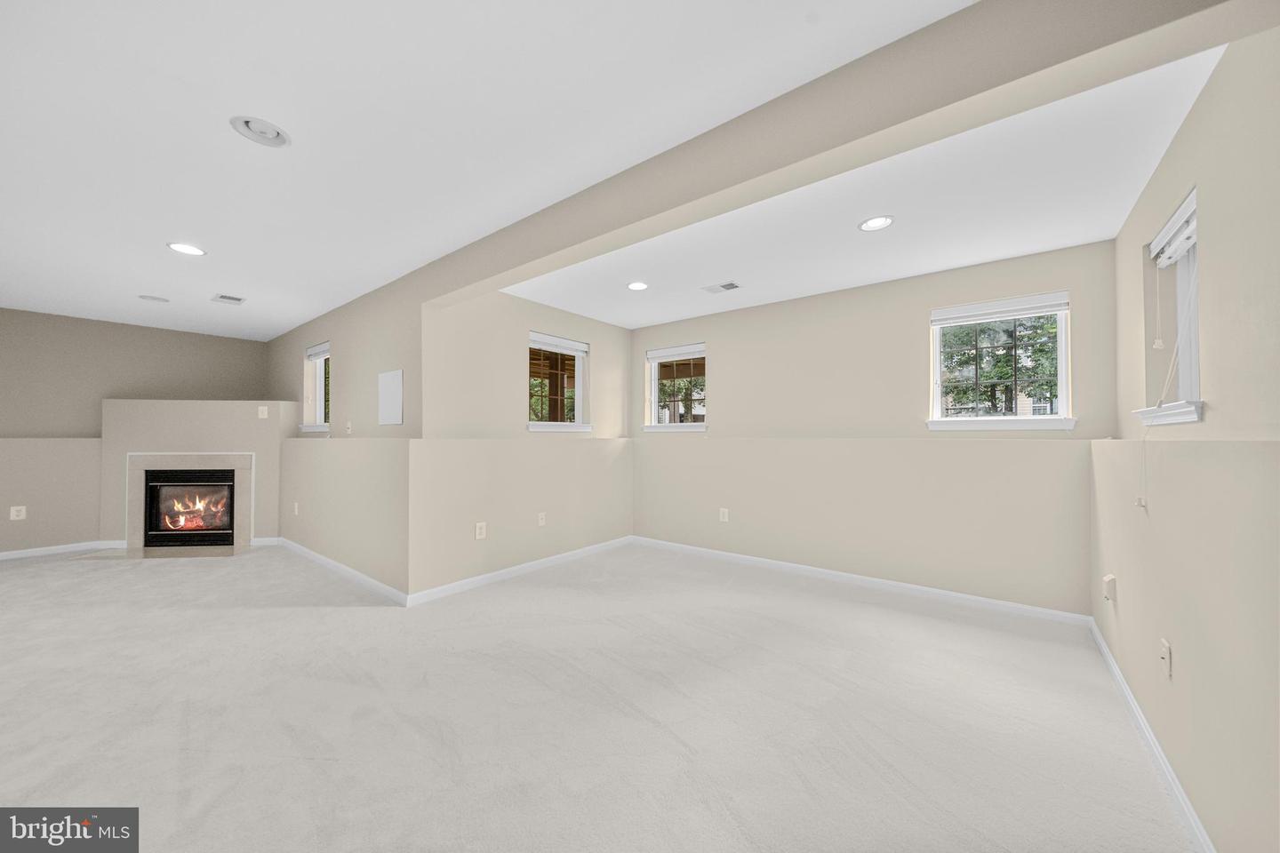 43444 QUENTIN ST, CHANTILLY, Virginia 20152, 4 Bedrooms Bedrooms, ,2 BathroomsBathrooms,Residential,For sale,43444 QUENTIN ST,VALO2102384 MLS # VALO2102384