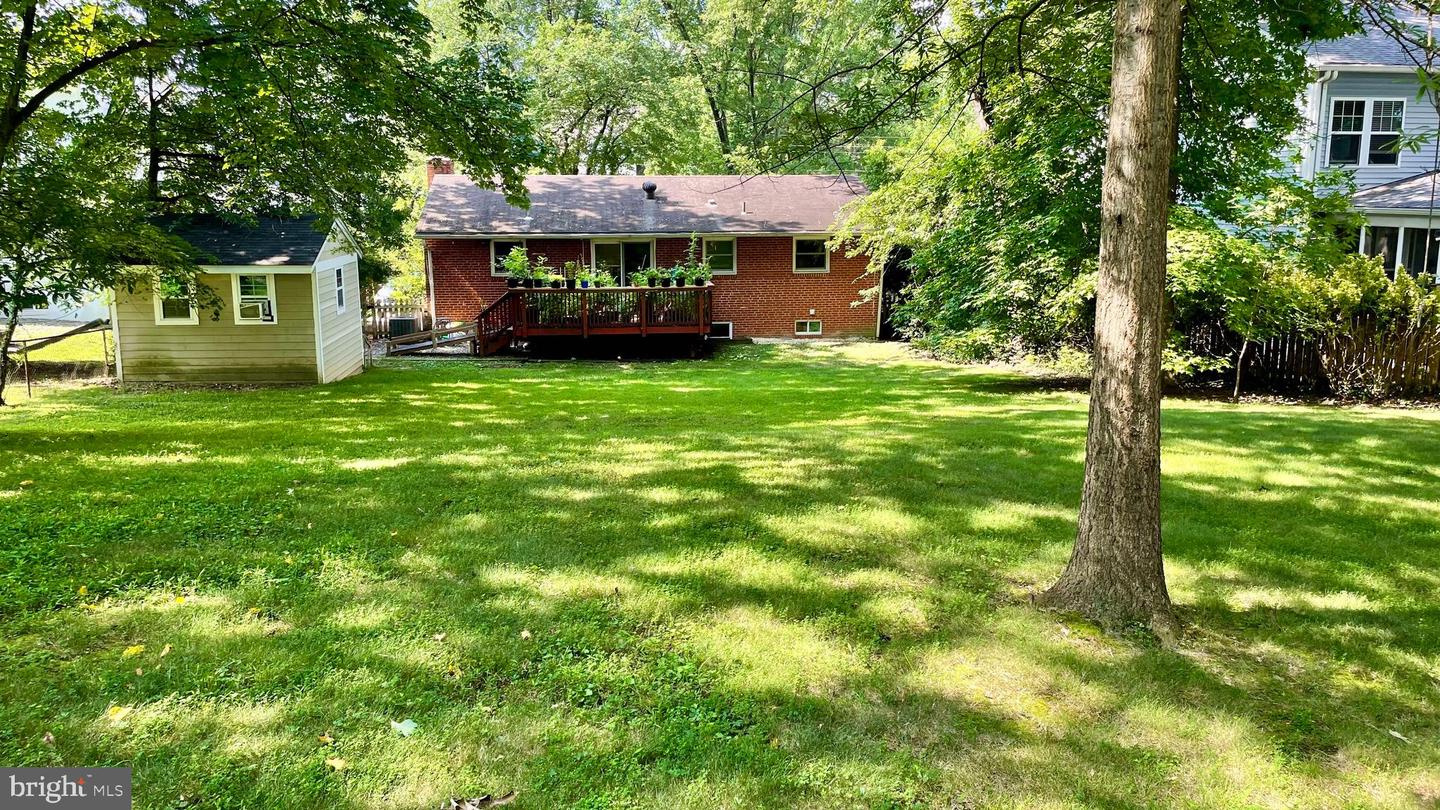 611 GIBSON DR SW, VIENNA, Virginia 22180, 4 Bedrooms Bedrooms, ,2 BathroomsBathrooms,Residential,For sale,611 GIBSON DR SW,VAFX2255956 MLS # VAFX2255956