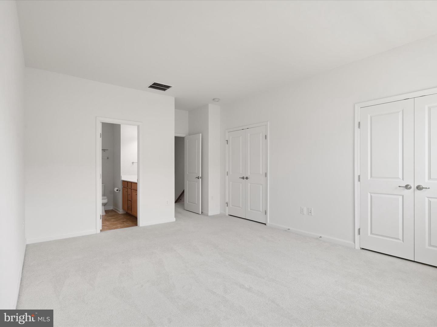 24953 COATS SQ, ALDIE, Virginia 20105, 2 Bedrooms Bedrooms, ,2 BathroomsBathrooms,Residential,For sale,24953 COATS SQ,VALO2102388 MLS # VALO2102388