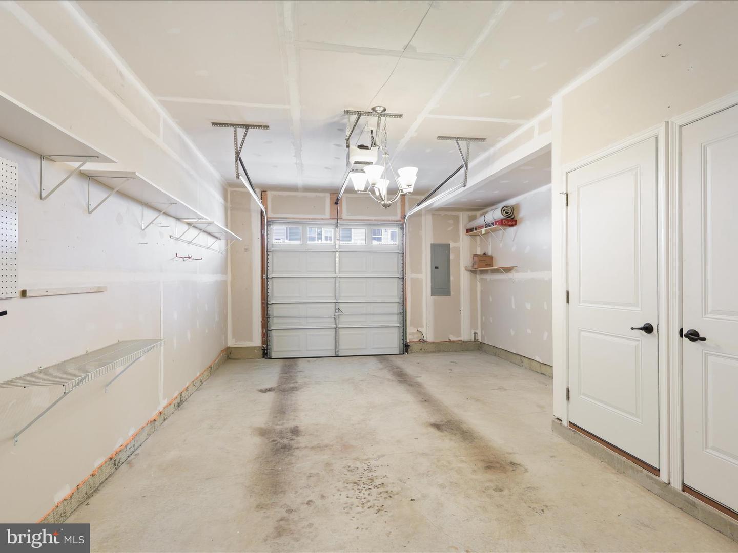 24953 COATS SQ, ALDIE, Virginia 20105, 2 Bedrooms Bedrooms, ,2 BathroomsBathrooms,Residential,For sale,24953 COATS SQ,VALO2102388 MLS # VALO2102388