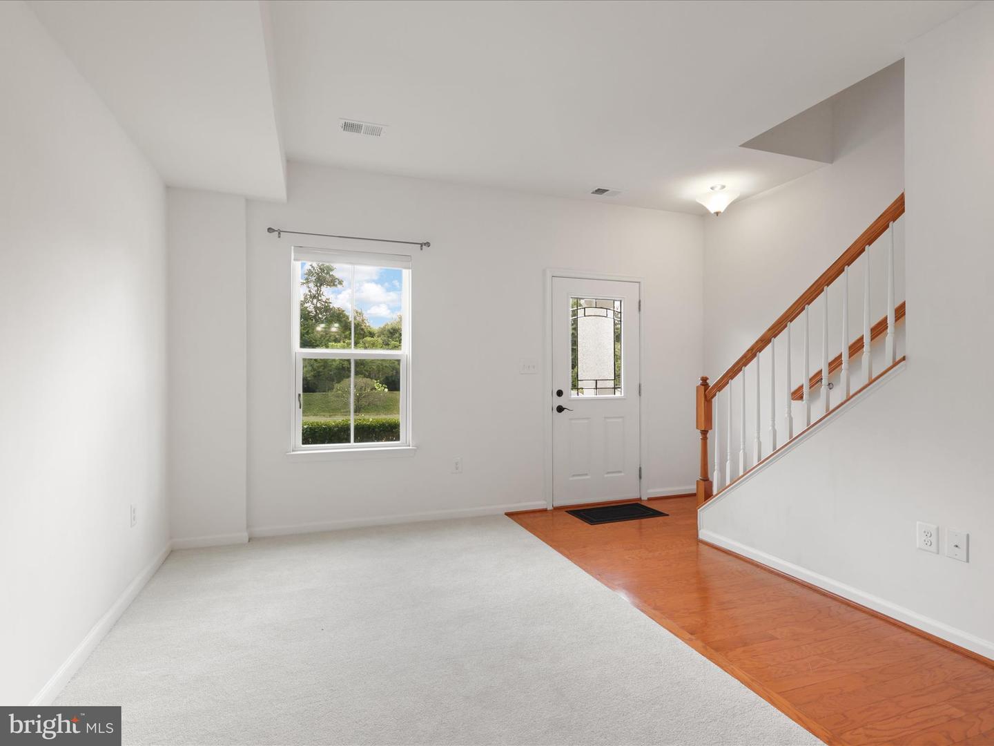 24953 COATS SQ, ALDIE, Virginia 20105, 2 Bedrooms Bedrooms, ,2 BathroomsBathrooms,Residential,For sale,24953 COATS SQ,VALO2102388 MLS # VALO2102388