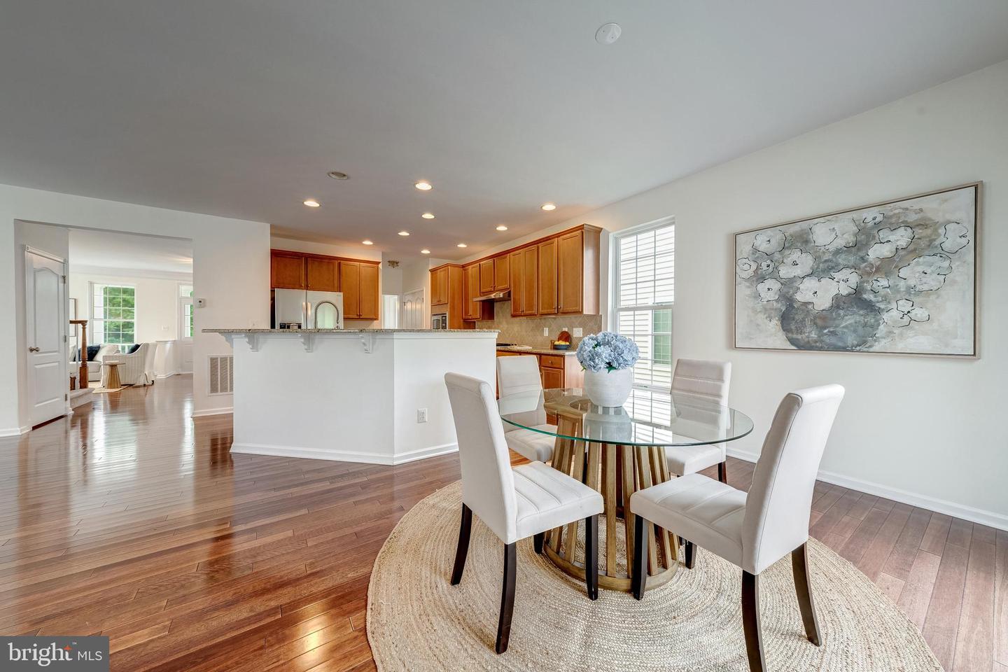 25285 DOOLITTLE LN, CHANTILLY, Virginia 20152, 5 Bedrooms Bedrooms, ,4 BathroomsBathrooms,Residential,For sale,25285 DOOLITTLE LN,VALO2102390 MLS # VALO2102390
