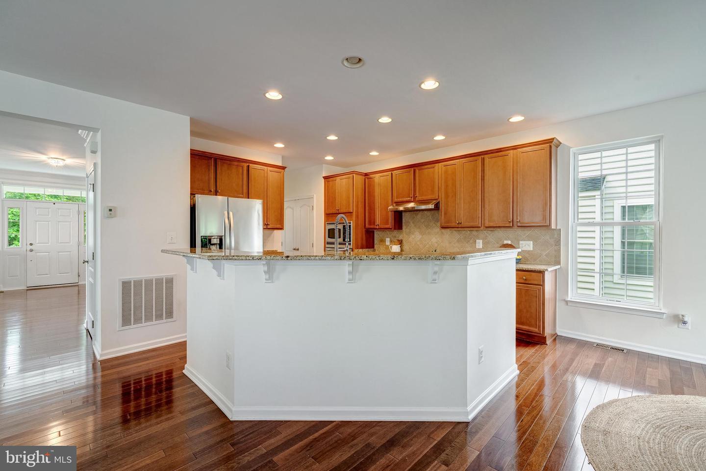 25285 DOOLITTLE LN, CHANTILLY, Virginia 20152, 5 Bedrooms Bedrooms, ,4 BathroomsBathrooms,Residential,For sale,25285 DOOLITTLE LN,VALO2102390 MLS # VALO2102390
