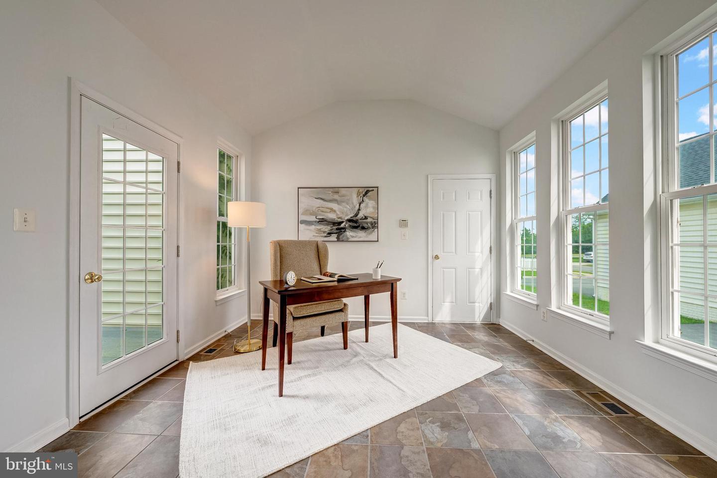 25285 DOOLITTLE LN, CHANTILLY, Virginia 20152, 5 Bedrooms Bedrooms, ,4 BathroomsBathrooms,Residential,For sale,25285 DOOLITTLE LN,VALO2102390 MLS # VALO2102390