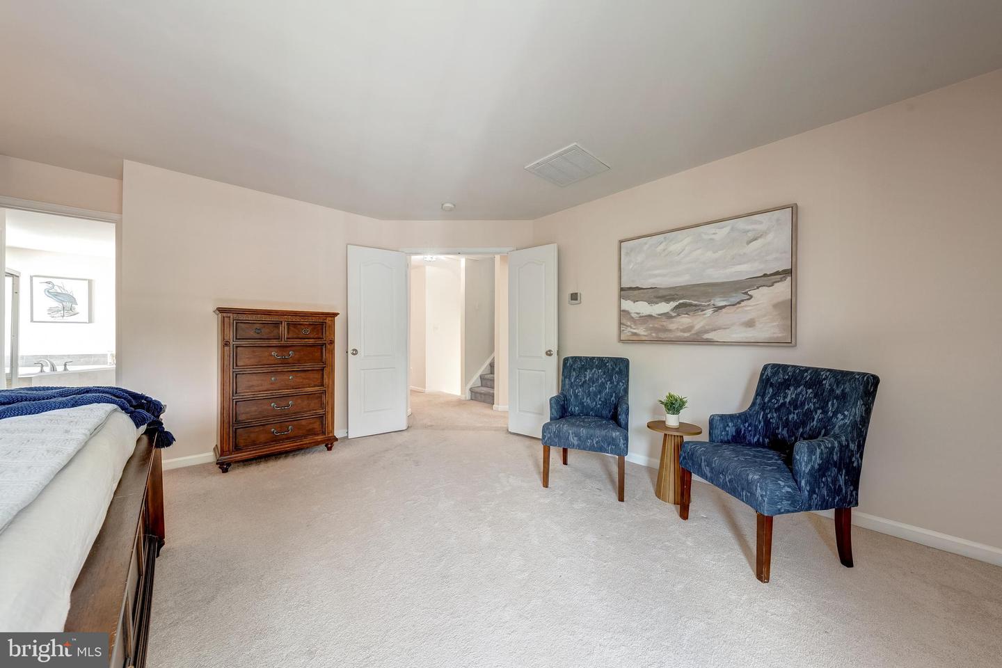 25285 DOOLITTLE LN, CHANTILLY, Virginia 20152, 5 Bedrooms Bedrooms, ,4 BathroomsBathrooms,Residential,For sale,25285 DOOLITTLE LN,VALO2102390 MLS # VALO2102390